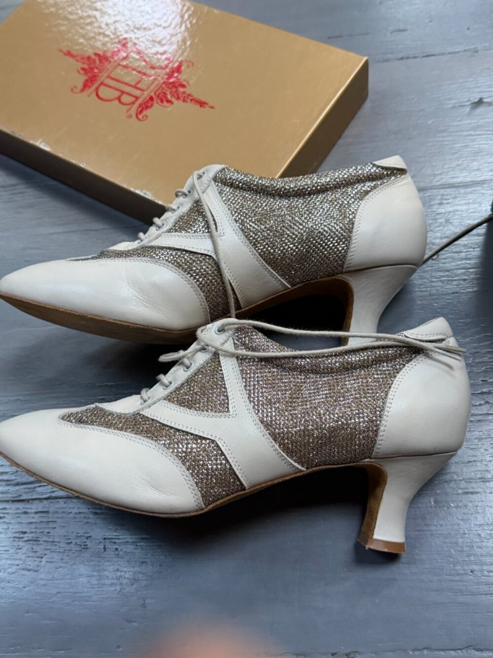 2HB Latin Dance practice shoes Style Aurelia, professional, suede sole Size 41